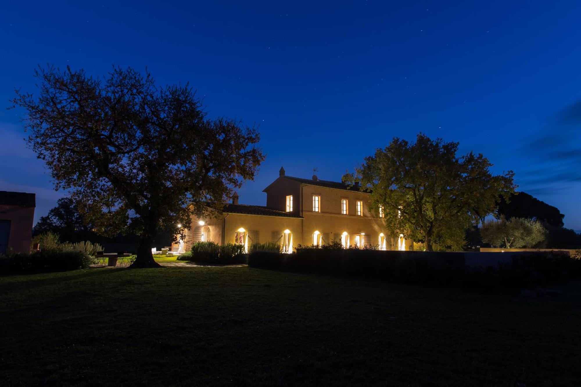 Tenuta Di Paternostro เวตรัลลา ภายนอก รูปภาพ